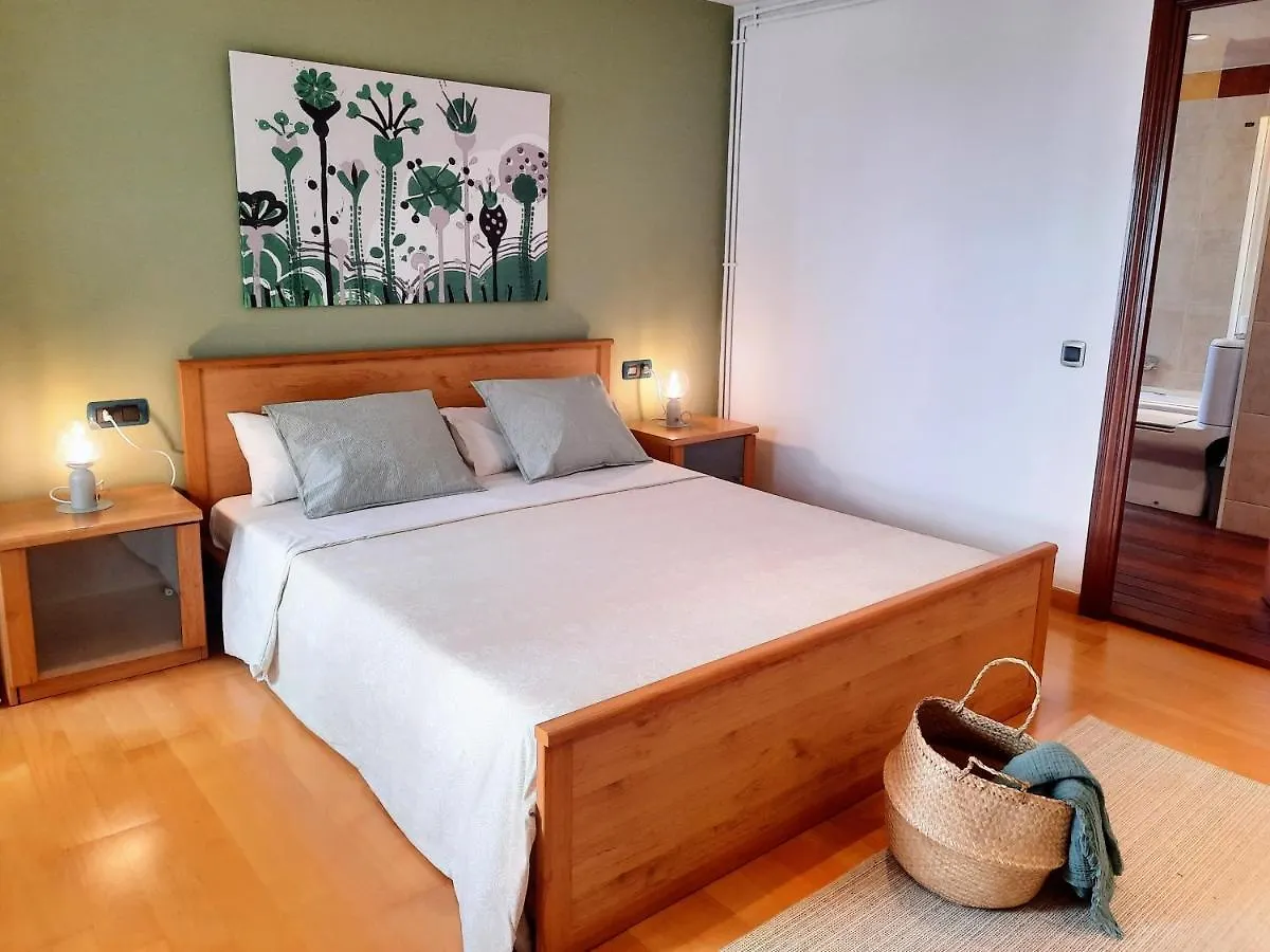 Apartment With Pool Near The Beach And Barcelona By Train El El Masnou Espagne